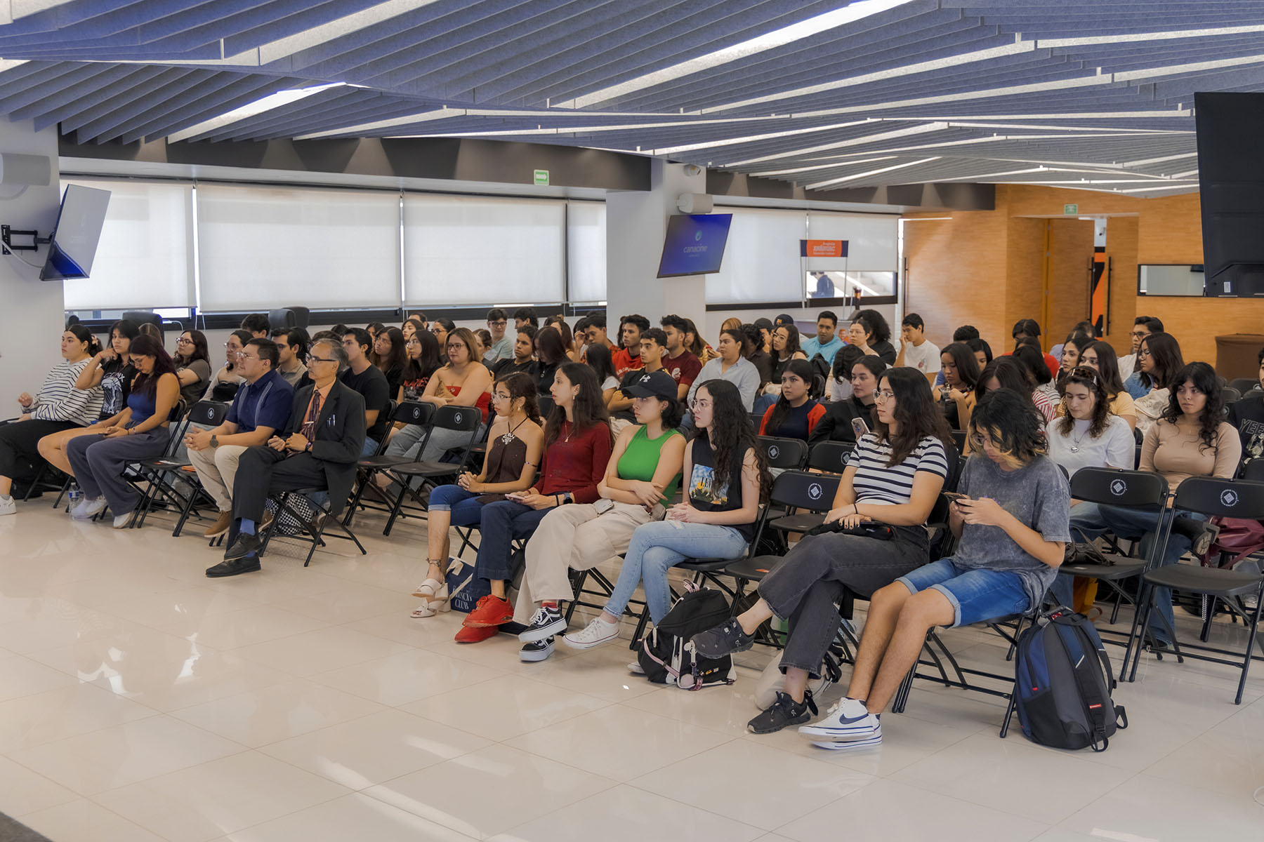11 / 15 - Firma de Convenio con CANACINE Veracruz 11 / 15 - Firma de Convenio con CANACINE Veracruz