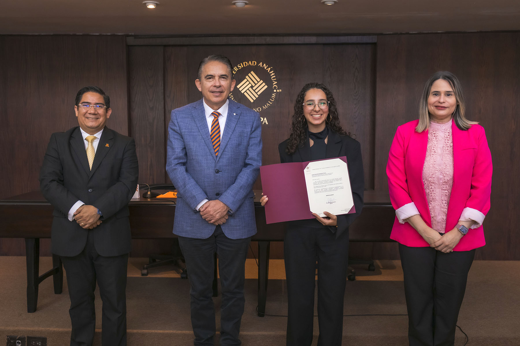 13 / 52 - Nombramiento de Alumnos Consejeros Consultivos Académicos 2025-2026 13 / 52 - Nombramiento de Alumnos Consejeros Consultivos Académicos 2025-2026