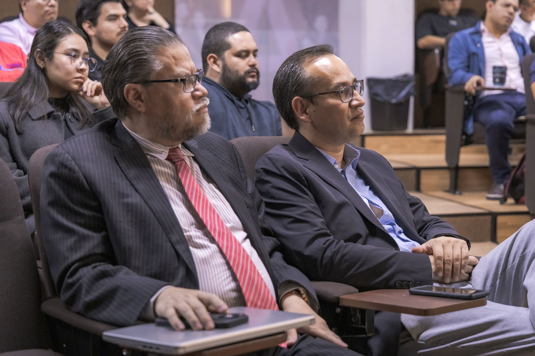 4 / 24 - Cátedra del Rector a Alumnos de Posgrado 4 / 24 - Cátedra del Rector a Alumnos de Posgrado