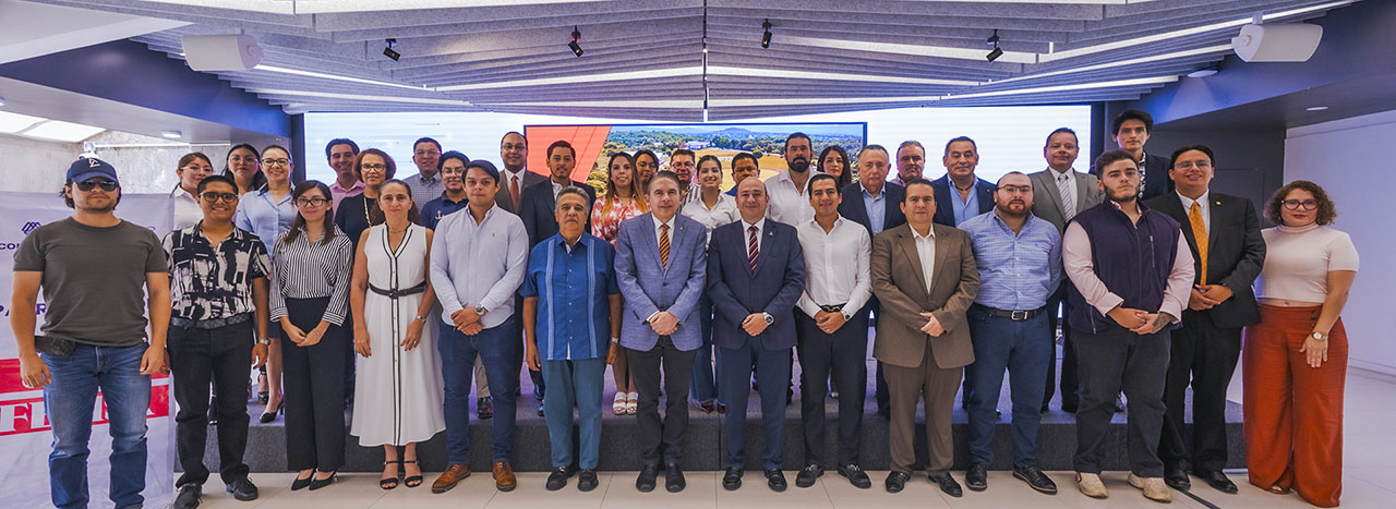 Desayuno de Trabajo y Renovación de Convenio con COPARMEX