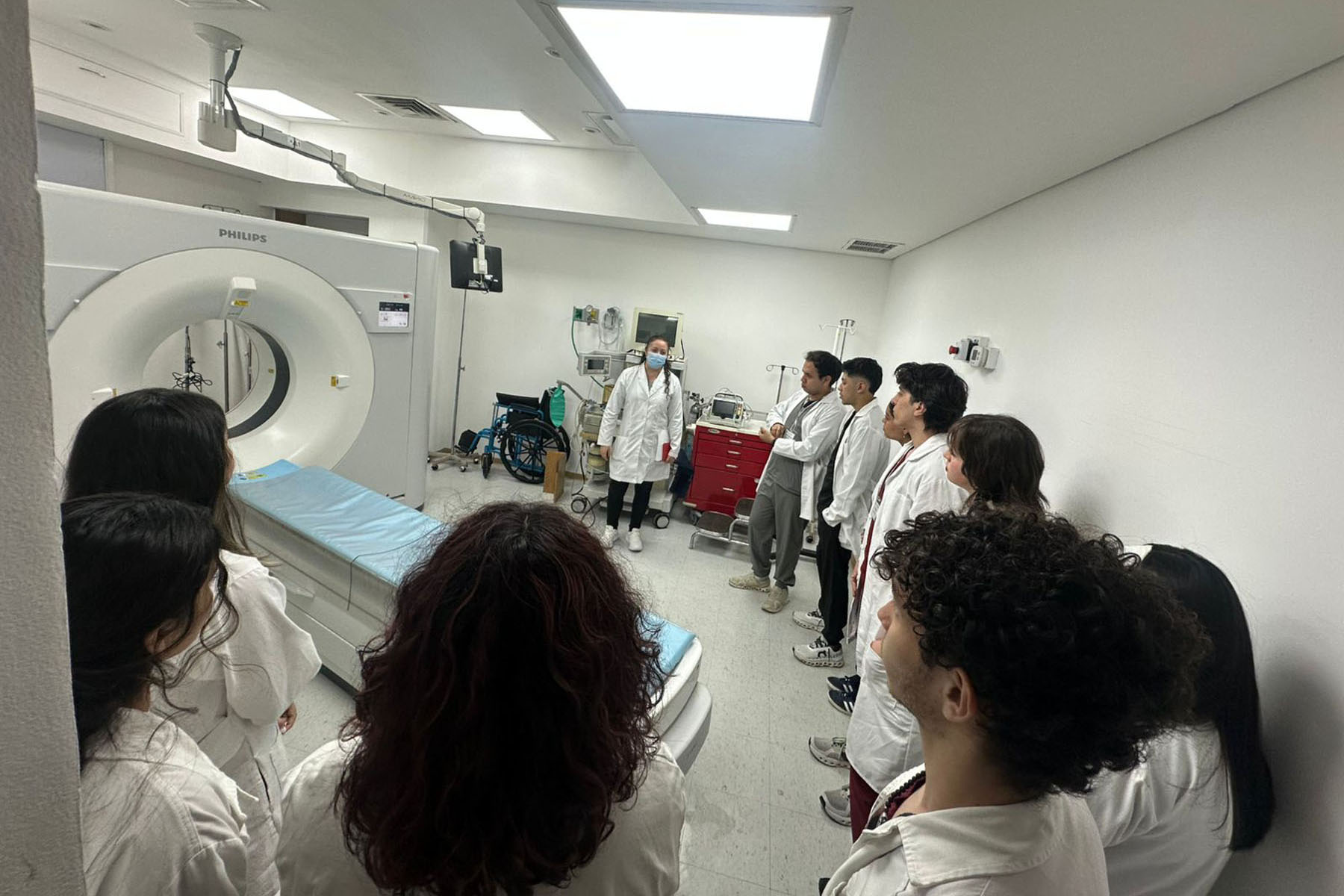 3 / 5 - Alumnos Visitan el Instituto Nacional de Rehabilitación y la Empresa Philips México 3 / 5 - Alumnos Visitan el Instituto Nacional de Rehabilitación y la Empresa Philips México