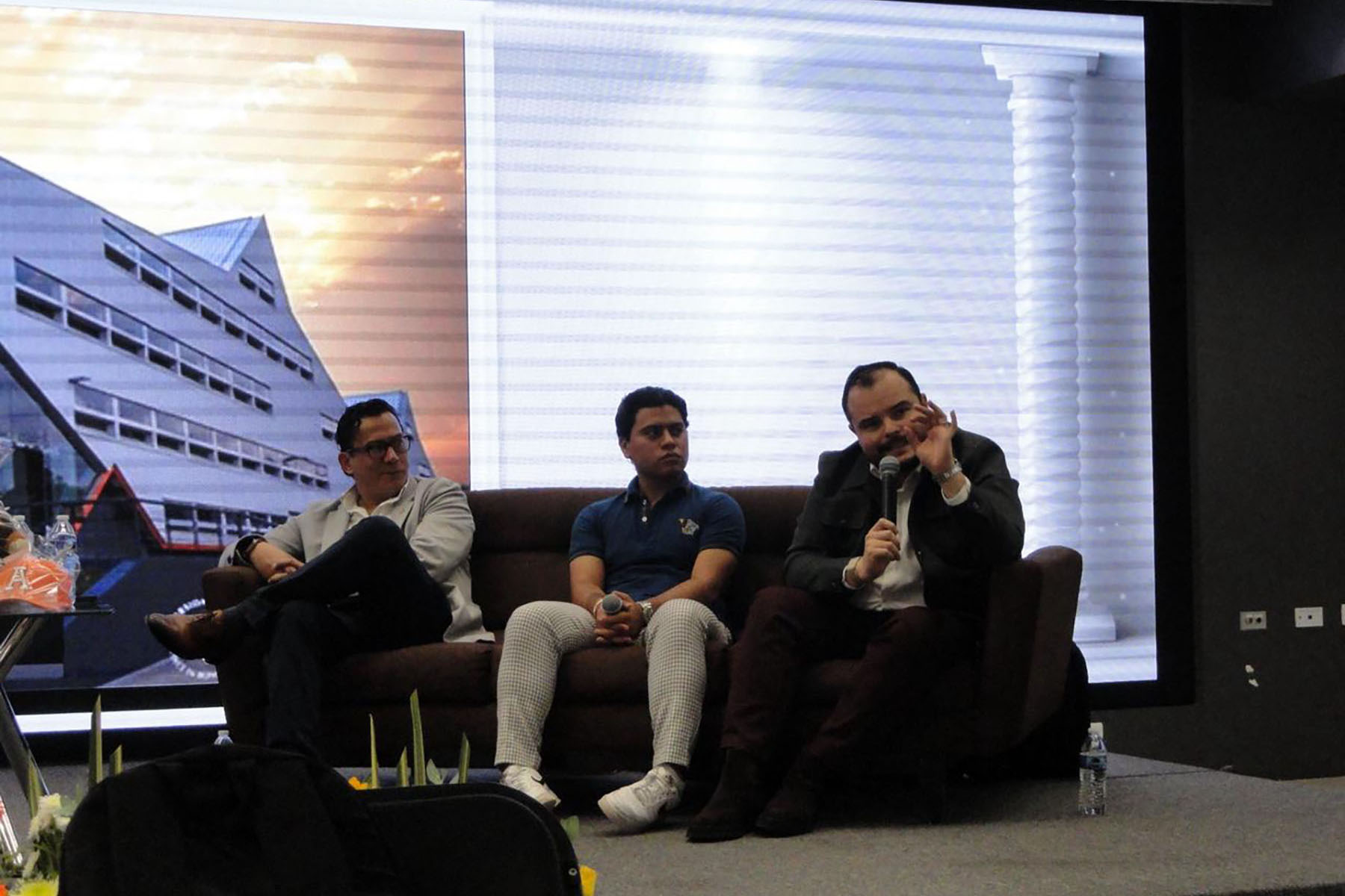 3 / 5 - ADMIN FEST: Un Encuentro de Inspiración, Comunidad y Vocación Profesional 3 / 5 - ADMIN FEST: Un Encuentro de Inspiración, Comunidad y Vocación Profesional