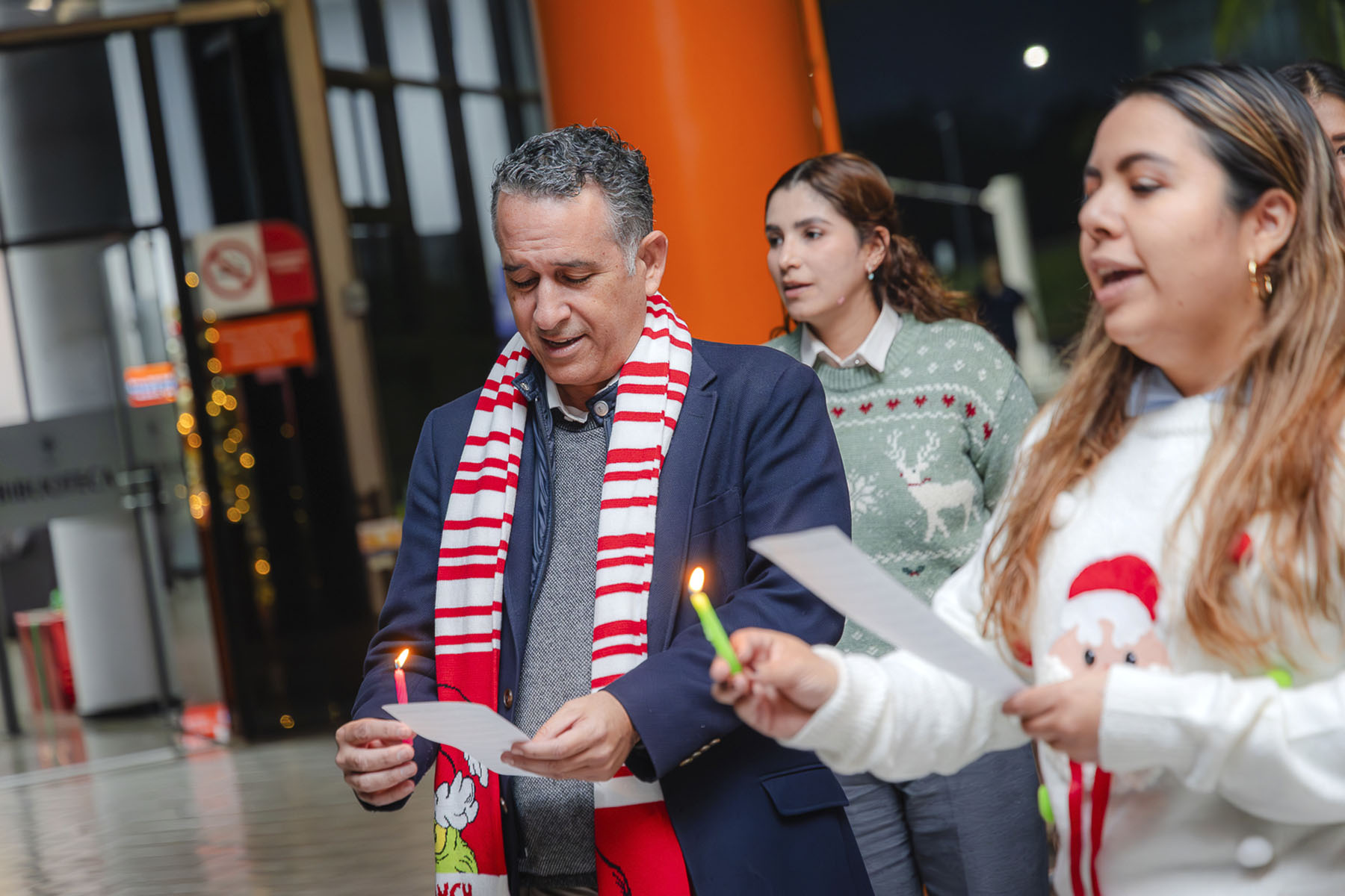 2 / 32 - Christmas Break de Posgrados 2 / 32 - Christmas Break de Posgrados