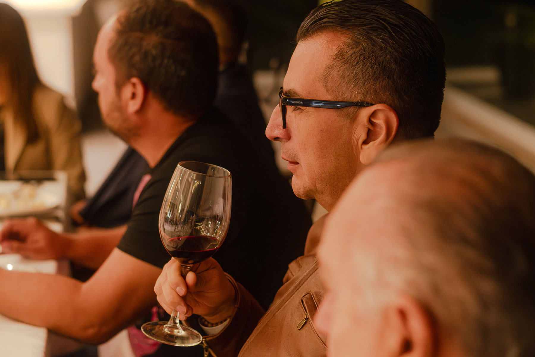 30 / 32 - Clausura del Curso en Cultura y Cata de Vinos Franceses 30 / 32 - Clausura del Curso en Cultura y Cata de Vinos Franceses