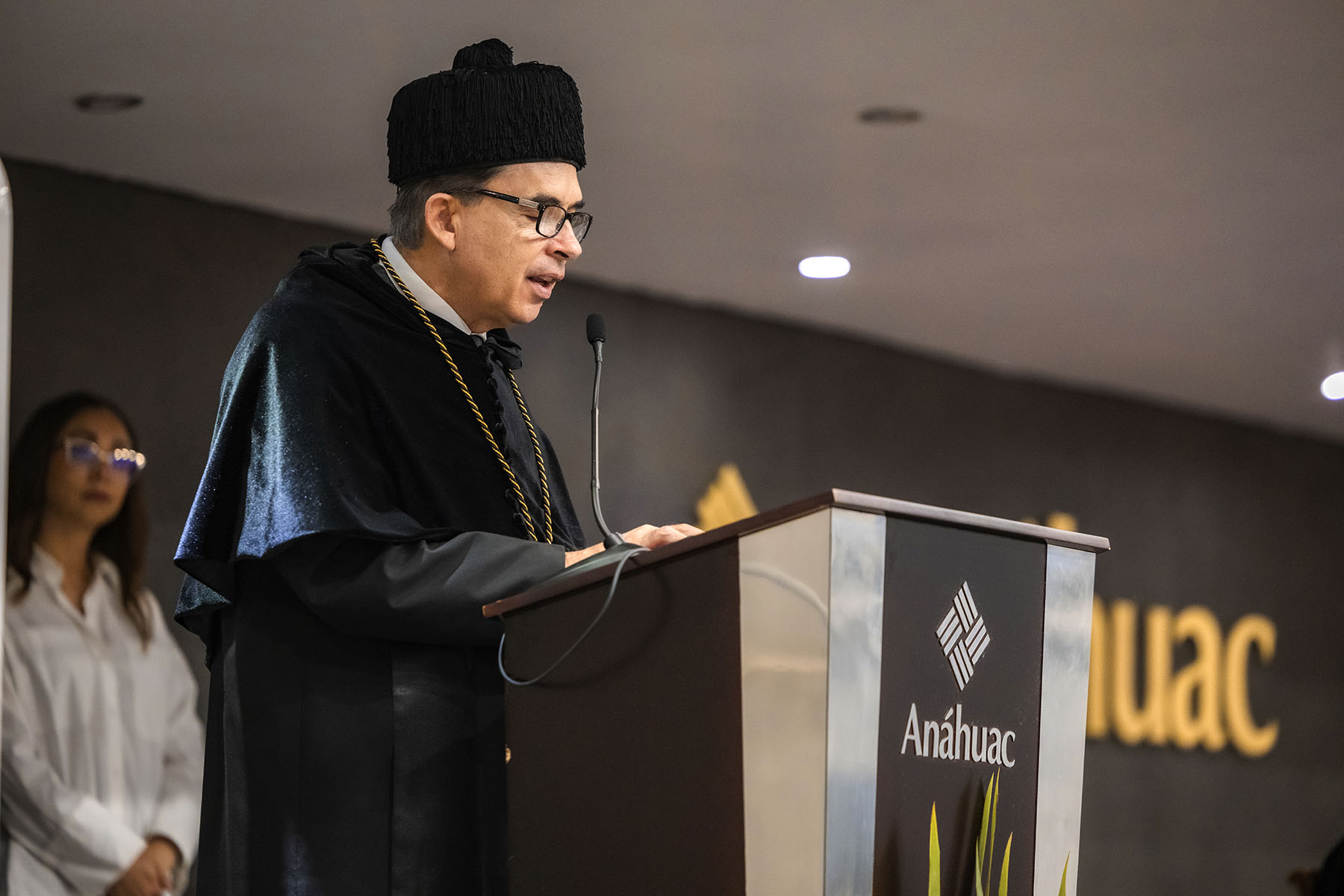 8 / 87 - Ceremonia Solemne de Conferimiento de Grado 8 / 87 - Ceremonia Solemne de Conferimiento de Grado
