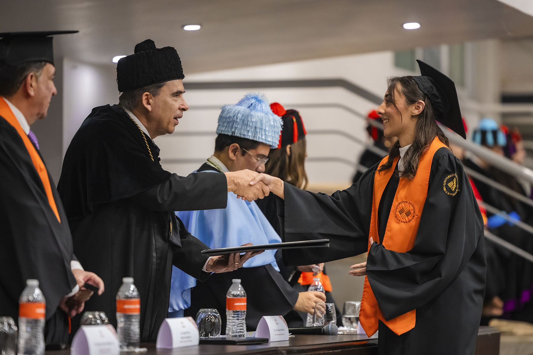 15 / 87 - Ceremonia Solemne de Conferimiento de Grado 15 / 87 - Ceremonia Solemne de Conferimiento de Grado