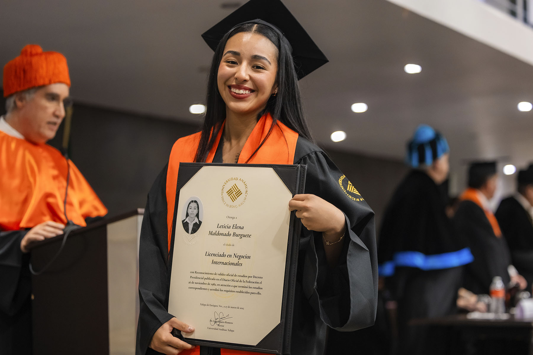 17 / 87 - Ceremonia Solemne de Conferimiento de Grado 17 / 87 - Ceremonia Solemne de Conferimiento de Grado