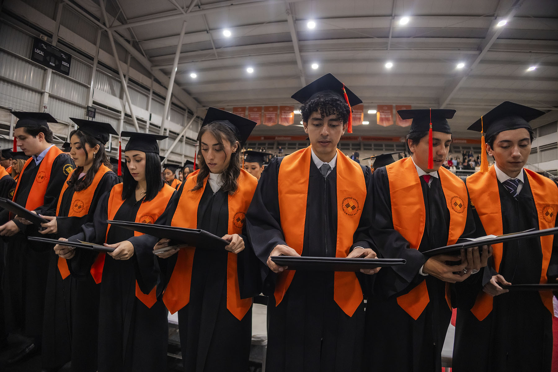26 / 87 - Ceremonia Solemne de Conferimiento de Grado 26 / 87 - Ceremonia Solemne de Conferimiento de Grado