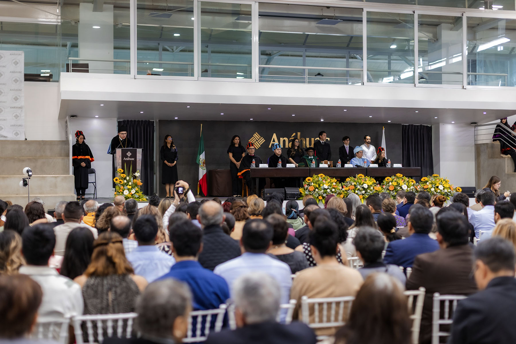32 / 87 - Ceremonia Solemne de Conferimiento de Grado 32 / 87 - Ceremonia Solemne de Conferimiento de Grado