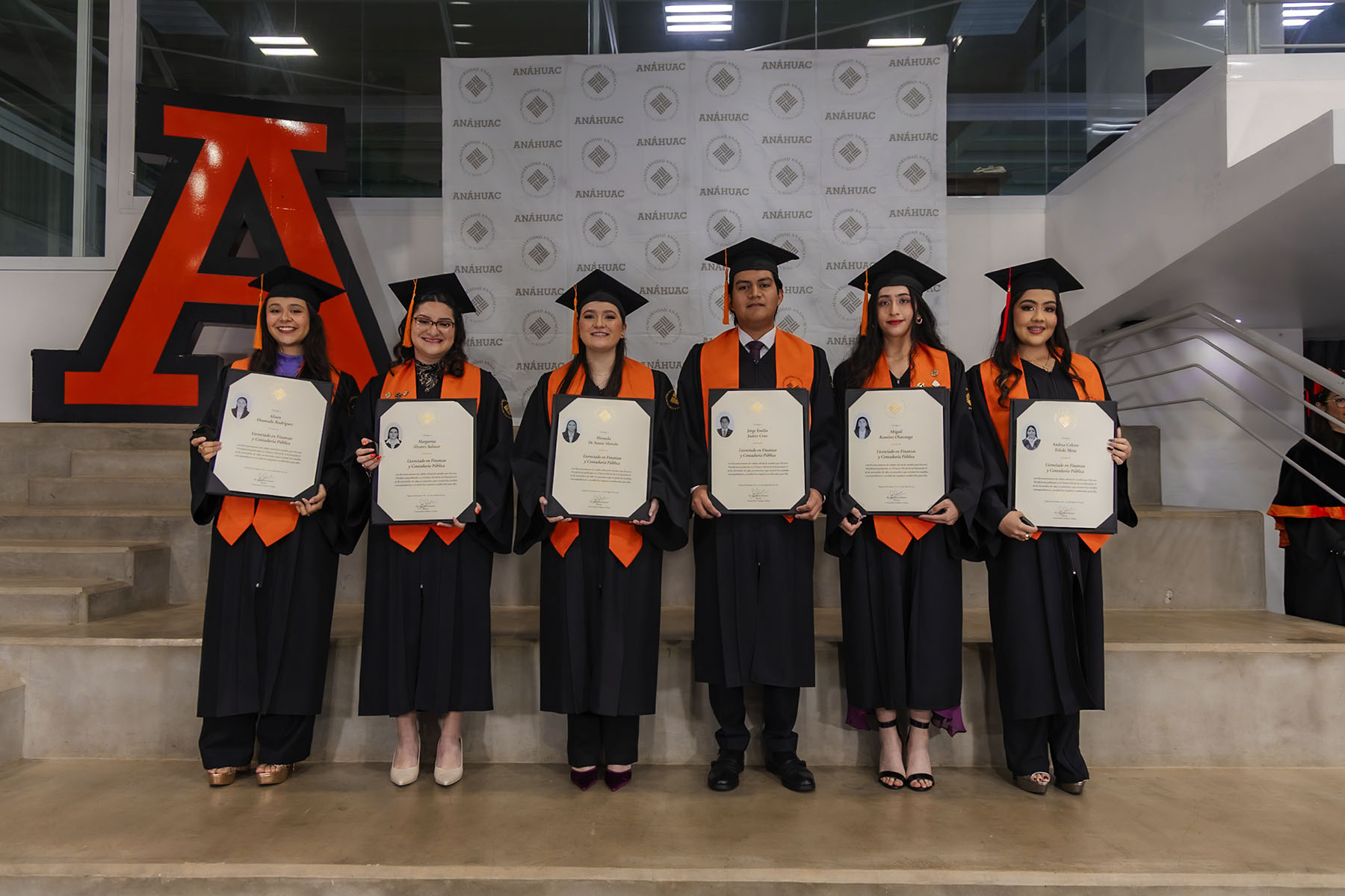 70 / 87 - Ceremonia Solemne de Conferimiento de Grado 70 / 87 - Ceremonia Solemne de Conferimiento de Grado