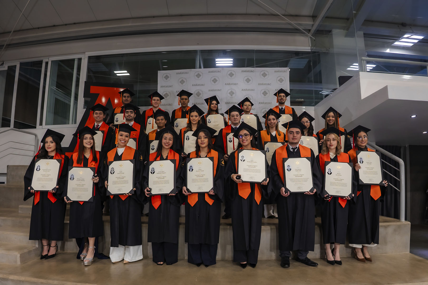 72 / 87 - Ceremonia Solemne de Conferimiento de Grado 72 / 87 - Ceremonia Solemne de Conferimiento de Grado