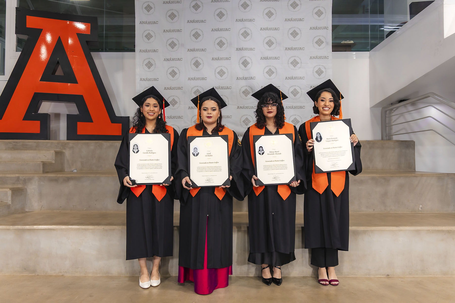 74 / 87 - Ceremonia Solemne de Conferimiento de Grado 74 / 87 - Ceremonia Solemne de Conferimiento de Grado