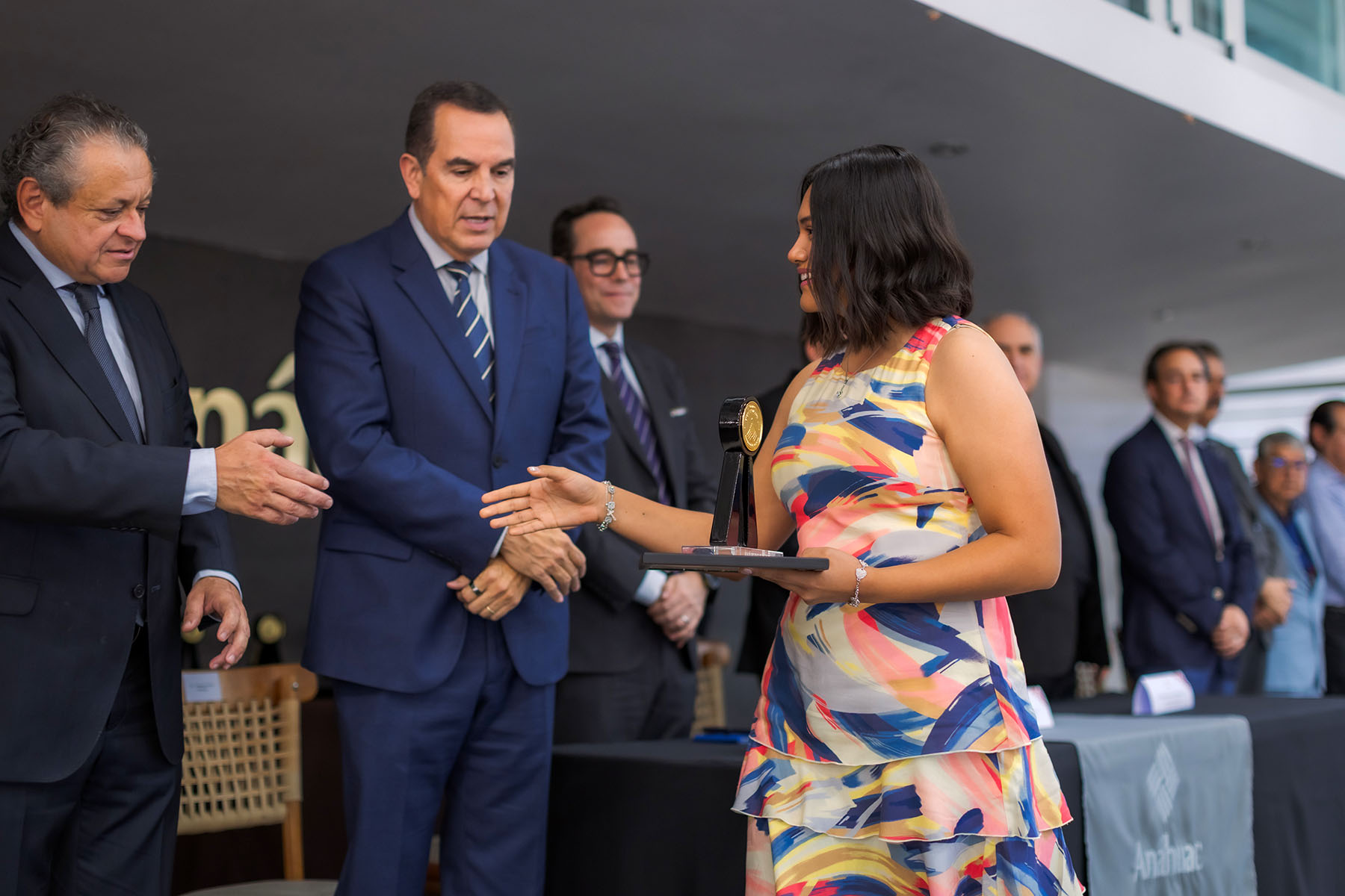 26 / 53 - La Excelencia que Trasciende: Entrega del Premio Excellentia Aurea en el Campus Xalapa 26 / 53 - La Excelencia que Trasciende: Entrega del Premio Excellentia Aurea en el Campus Xalapa