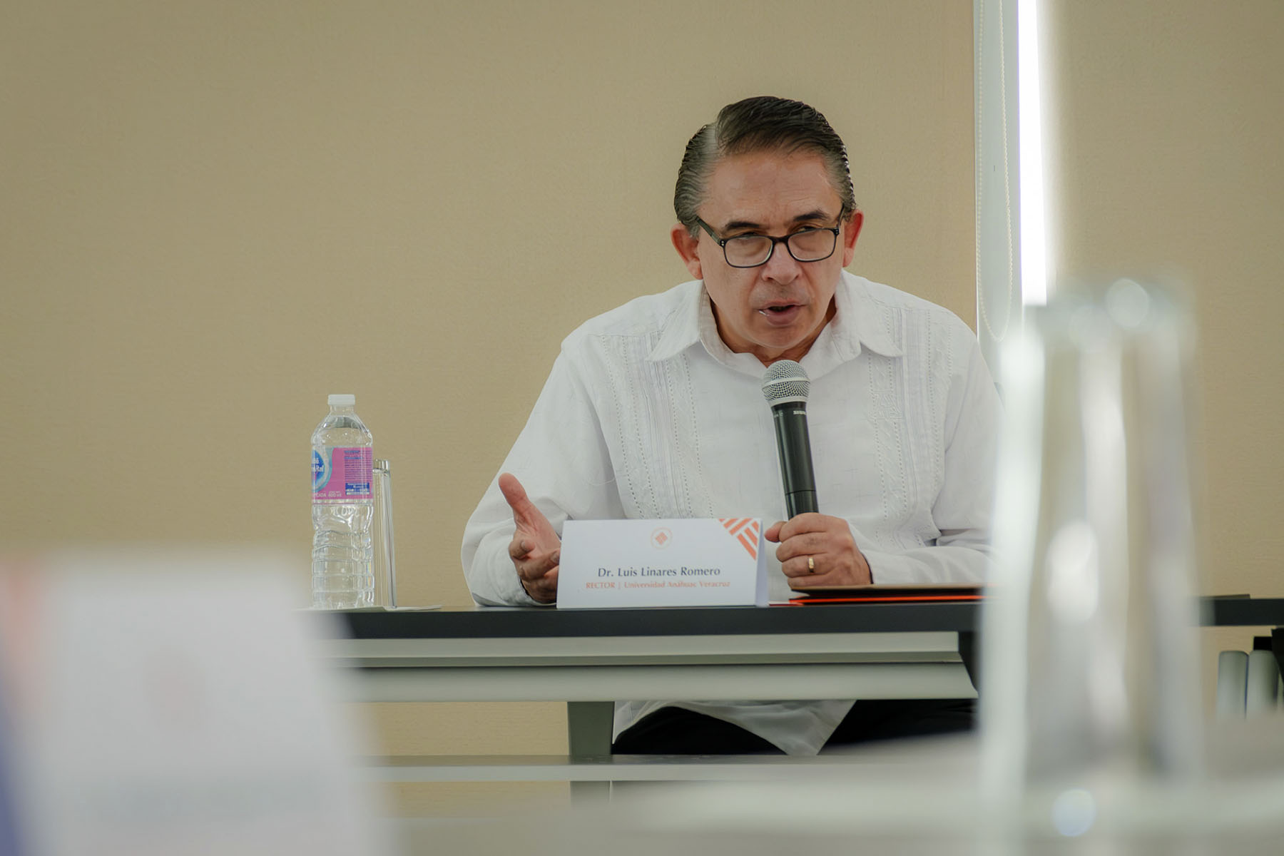 3 / 9 - Firma de Convenio con el Sanatorio Escudero 3 / 9 - Firma de Convenio con el Sanatorio Escudero