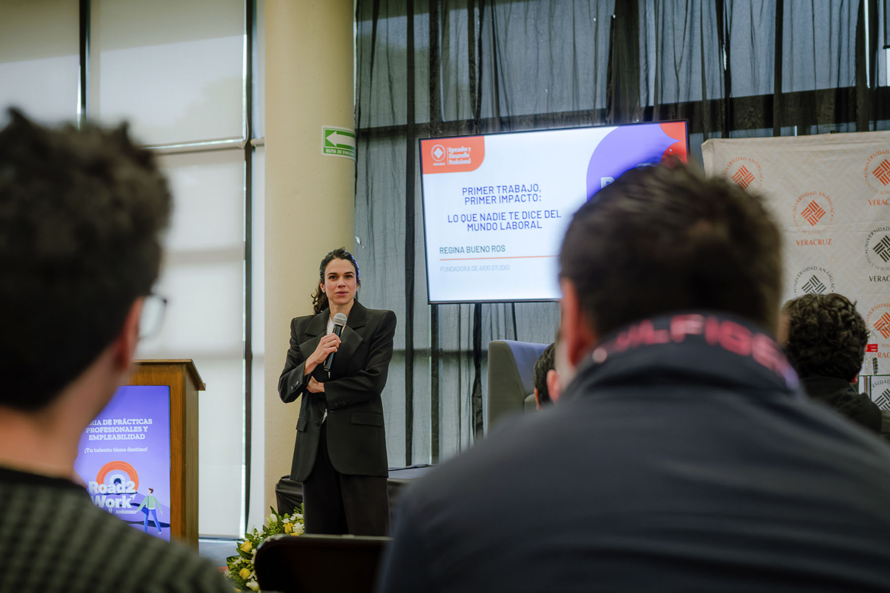 35 / 40 - Road2Work: Conecta a Más de 230 Estudiantes con el Mercado Laboral 35 / 40 - Road2Work: Conecta a Más de 230 Estudiantes con el Mercado Laboral