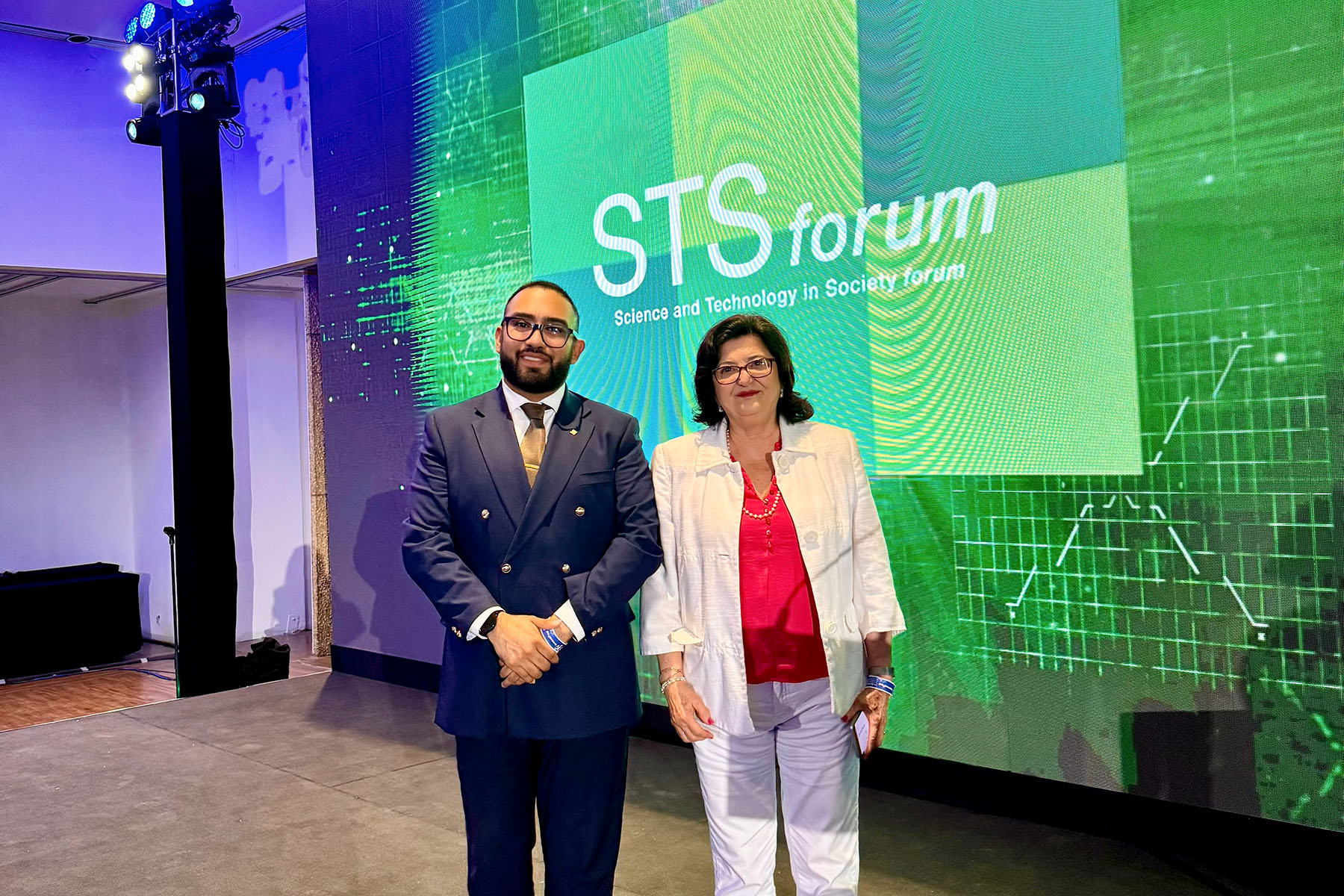 1 / 12 - La Escuela de Arquitectura Participa en el STS Forum y Latam Fest 2025 en Cuernavaca 1 / 12 - La Escuela de Arquitectura Participa en el STS Forum y Latam Fest 2025 en Cuernavaca