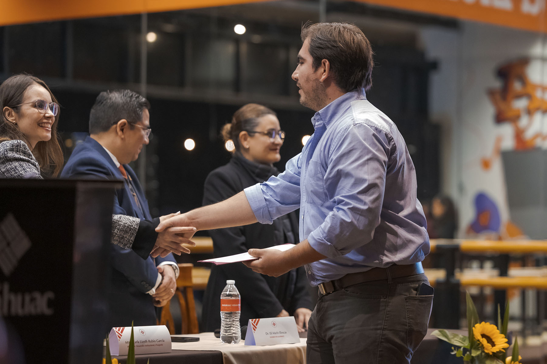 8 / 47 - Clausura de Diplomados 8 / 47 - Clausura de Diplomados