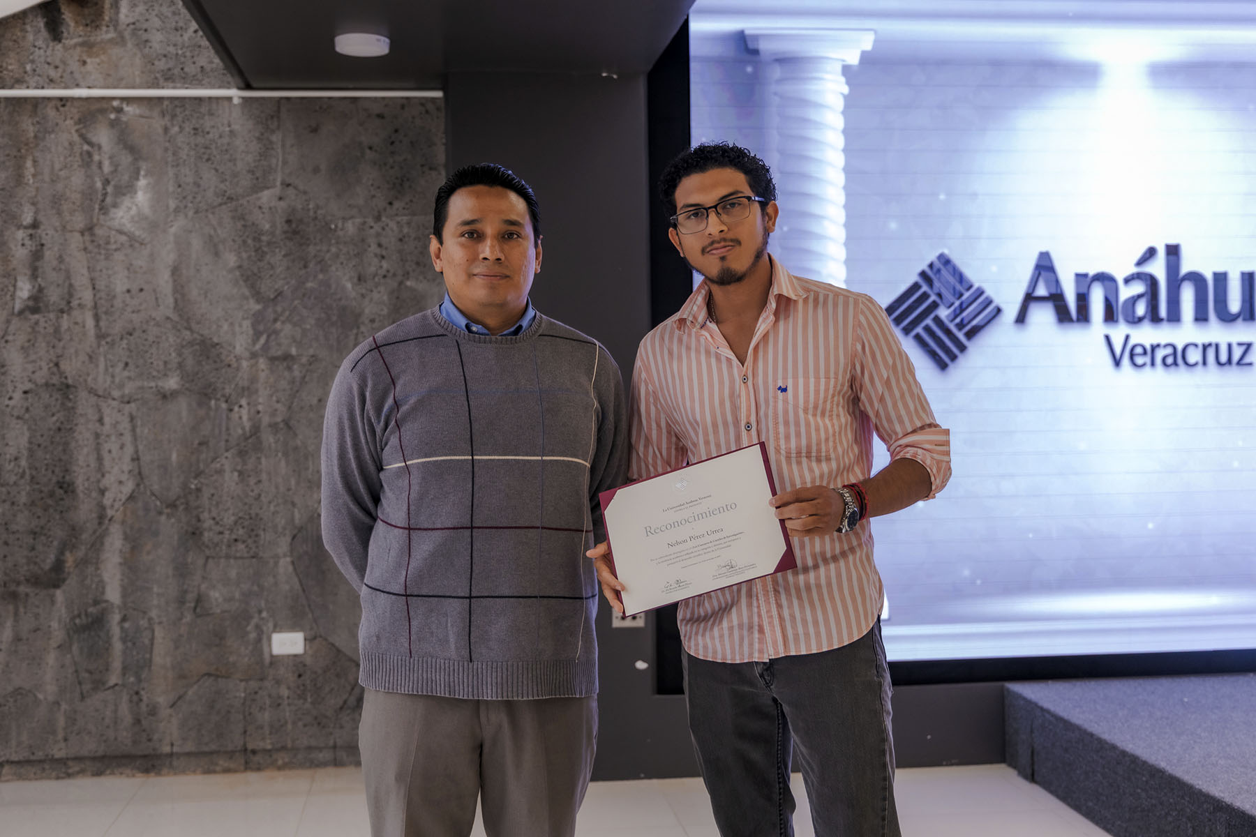 28 / 58 - 3.er Concurso de Carteles de Investigación 28 / 58 - 3.er Concurso de Carteles de Investigación