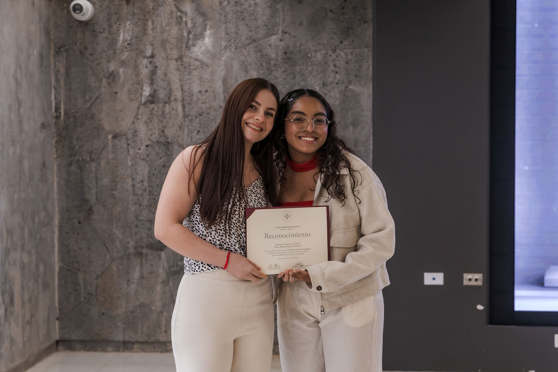 47 / 58 - 3.er Concurso de Carteles de Investigación 47 / 58 - 3.er Concurso de Carteles de Investigación