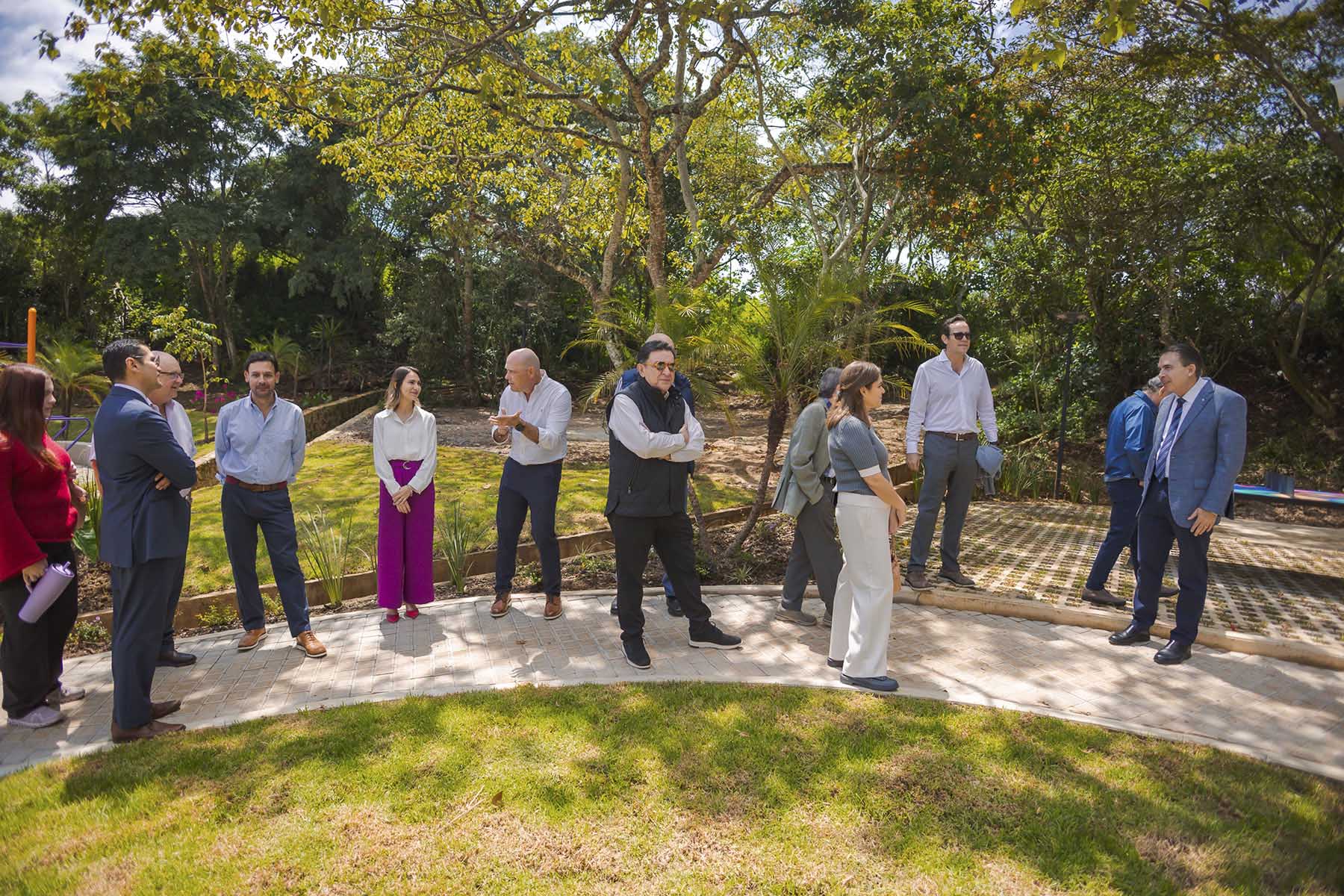 23 / 43 - Inauguración de Nuevos Espacios: EdTech Room y Site Principal 23 / 43 - Inauguración de Nuevos Espacios: EdTech Room y Site Principal