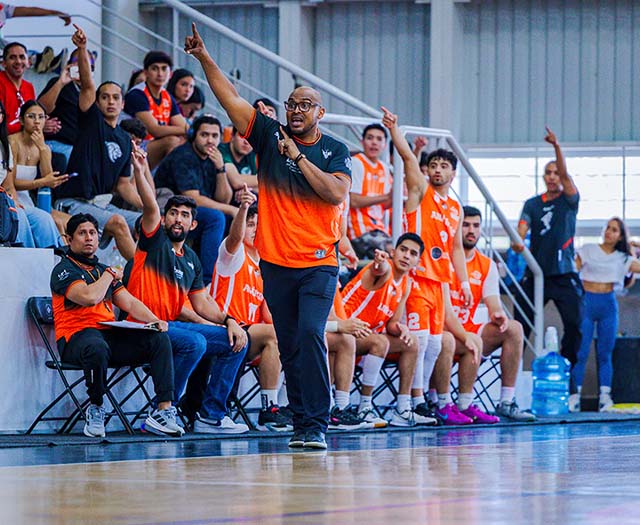 Eric Hare Construye su Historia como Entrenador con Leones Anáhuac Veracruz