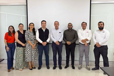 Visita de la CMIC a la Escuela de Arquitectura
