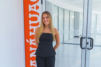 Entrevista a la Licenciada Paola Bueno Setién